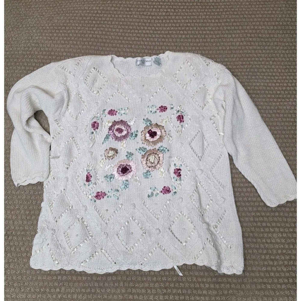 Casual Corner Sweater Medium Oversized‎ Floral Ribbon Cottage Core Fairy Vintage